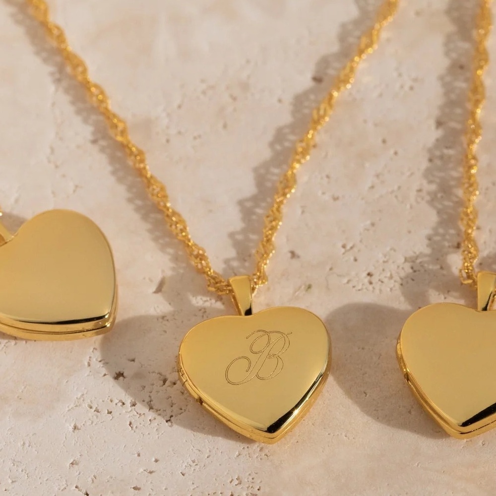 Gold Heart Locket Necklace - Personalized Engraved Initial B